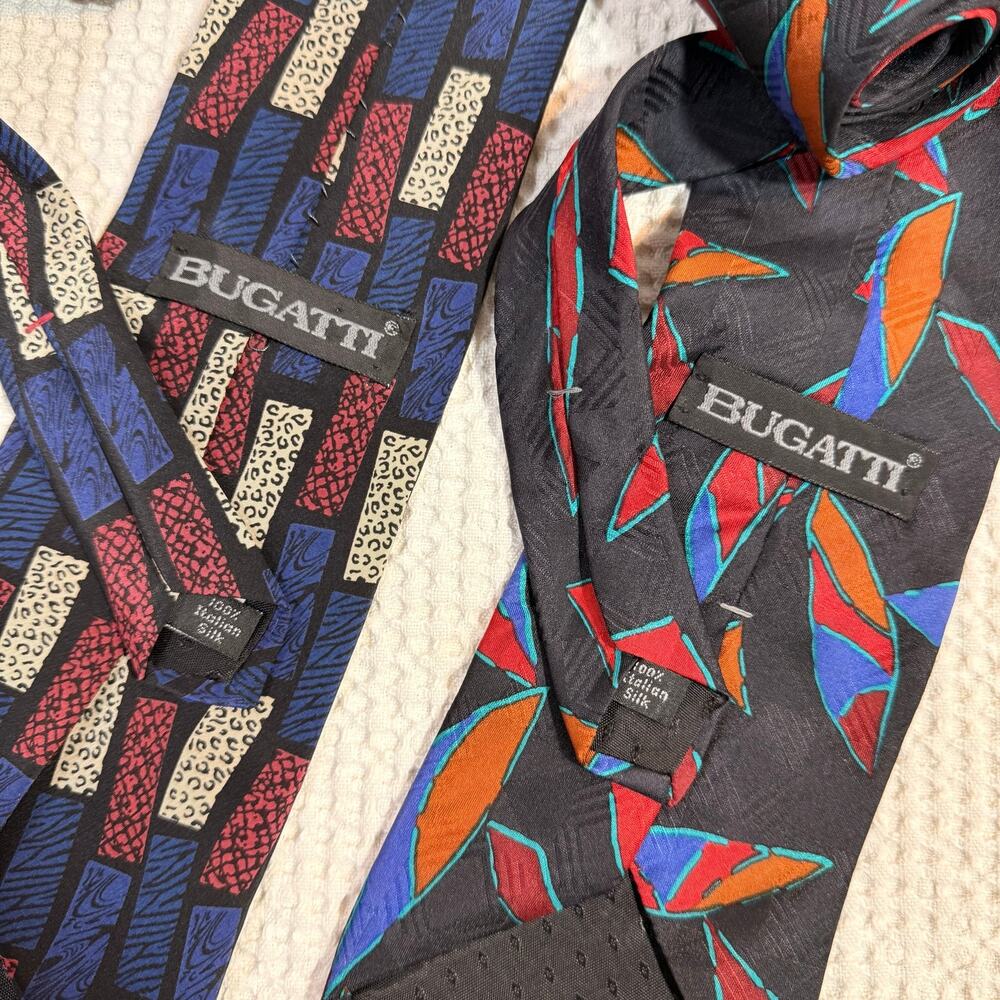 Bugatti Men’s Vintage Geometric Bold Quirky Silk Ties Red White and Blue - Picture 2 of 3